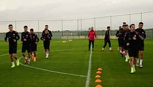 Ümit Miller de Arnavutluk'la karşılaşacak