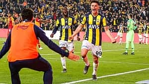 Eljif Elmas: Bu derbide oynadığım için çok mutluyum