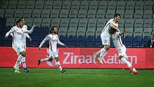 Göztepe Medipol Başakşehir'i devirdi
