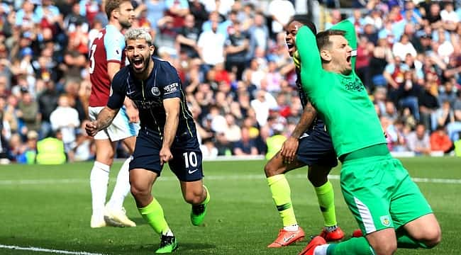 Manchester City 3 puanı Agüero ile aldı