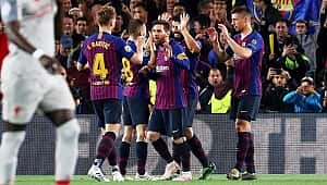 Barcelona finale göz kırptı