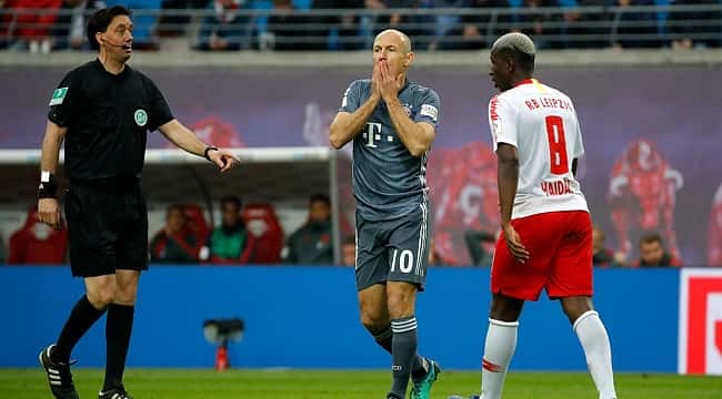 Bayern Münih'e şampiyonluk için 1 puan yetiyor