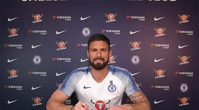 Chelsea Giroud ile sözleşme yeniledi