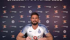 Chelsea Giroud ile sözleşme yeniledi