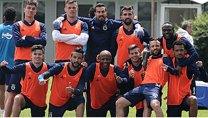 Fenerbahçe'de Akhisarspor maçının hazırlıkları sürüyor