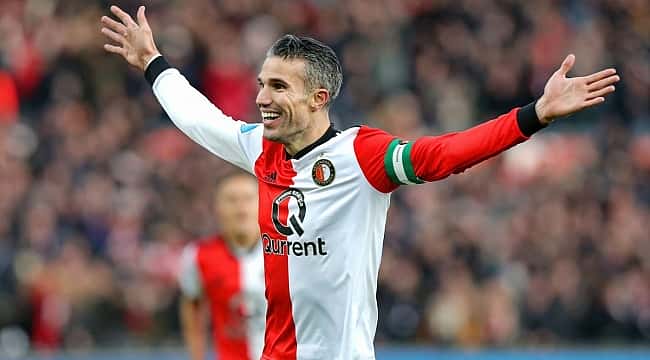 Robin van Persie futbolu bırakıyor