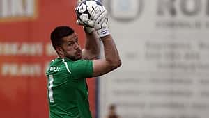 Balıkesirspor kalecisinden büyük vefa