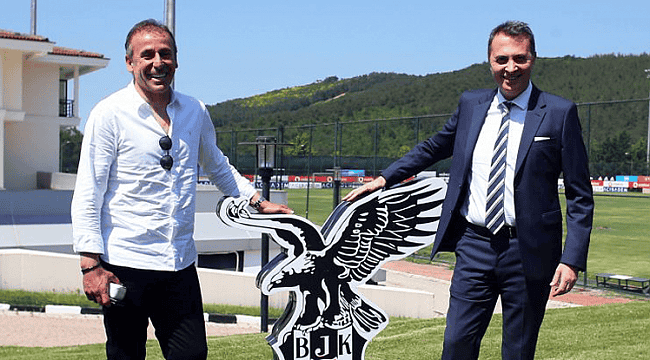 Beşiktaş Abdullah Avcı'yla yarın imzalıyor