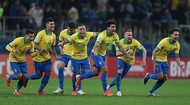 Brezilya penaltılarla yarı finalde