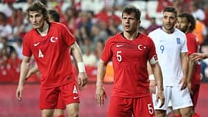 Emre Belözoğlu 100. milli maçına hazırlanıyor