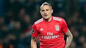 Fejsa adım adım Fenerbahçe'ye