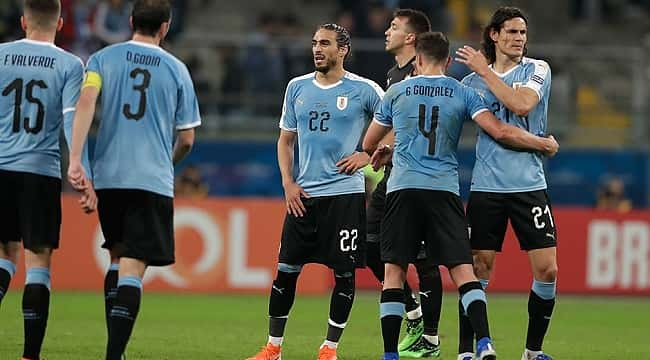 Japonya kaçtı Uruguay yakaladı: 2-2