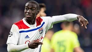 Real Madrid Mendy'yi renklerine bağladı