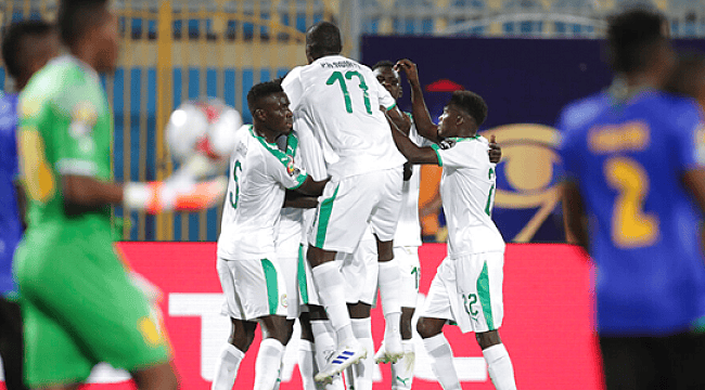Senegal ve Cezayir kolay kazandı