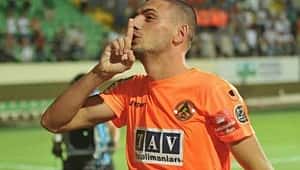 Alanyaspor'a Merih Demiral piyangosu
