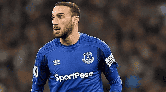 Everton Cenk Tosun Zaha takasında önerdi