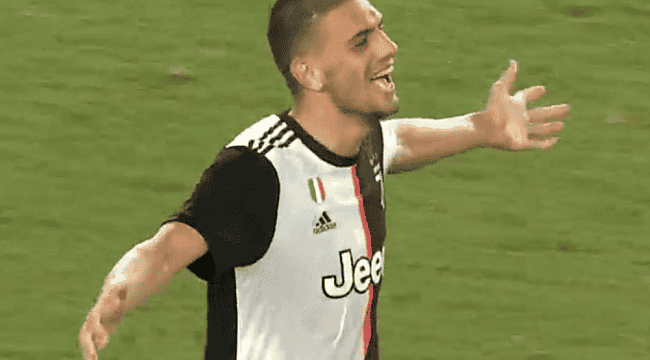 Juventus Merih'in penaltısıyla Inter'i devirdi