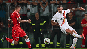 Kolarov tek devre oynadı Roma 3-1 kazandı