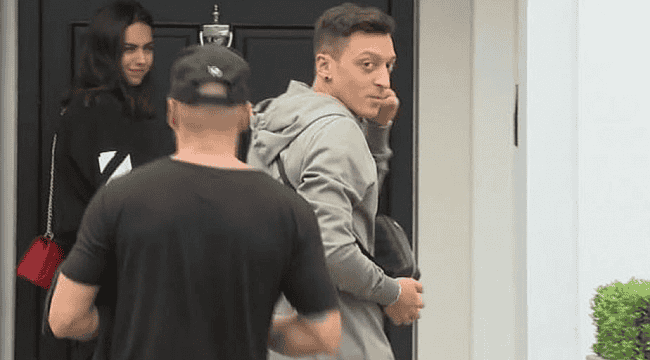 Mesut Özil: Sorun yok, hepimiz iyiyiz