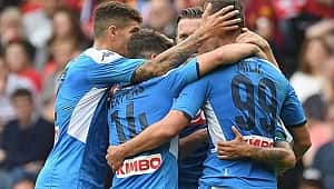 7 gollü müthiş maçta kazanan Napoli