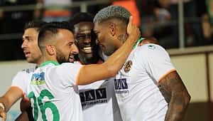 Alanyaspor Kasımpaşa'yı ezdi geçti