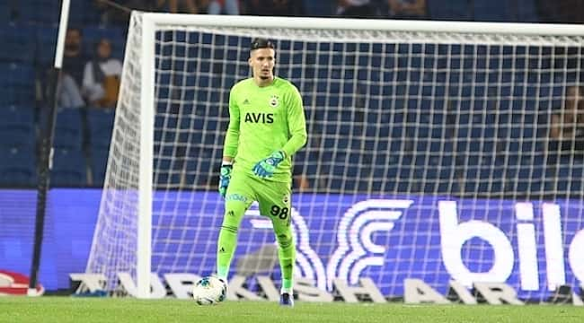 Altay Bayındır: Volkan Demirel, Fenerbahçe'nin büyük bir değeri