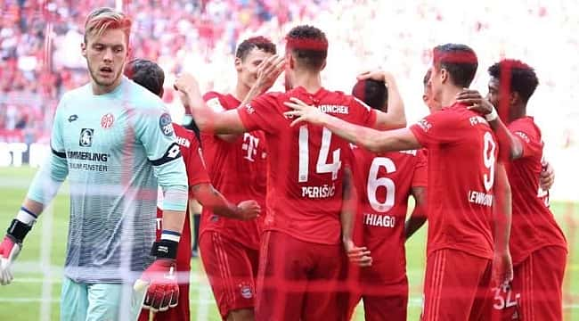 Bayern Münih gol yiyince sinirlendi