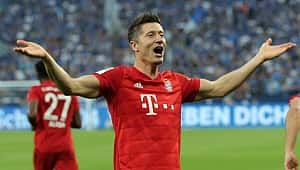 Bayern Münih Lewandowski'nin sözleşmesini uzattı