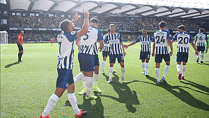 Brighton ve Burnley'den 3 gollü galibiyet