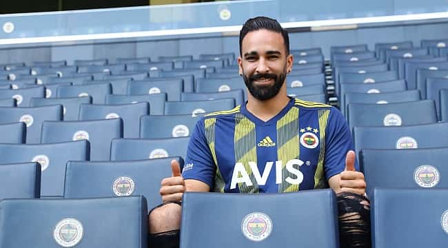 Fenerbahçe Adil Rami ile sözleşme imzaladı