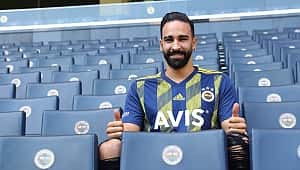 Fenerbahçe Adil Rami ile sözleşme imzaladı