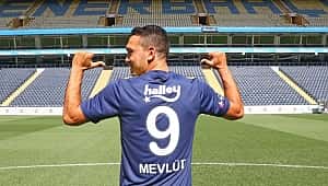 Fenerbahçe Mevlüt Erdinç'i resmen açıkladı