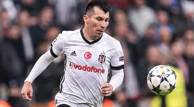 Gary Medel'e İtalya'dan talip