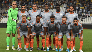 M. Başakşehir Olympiakos karşısında