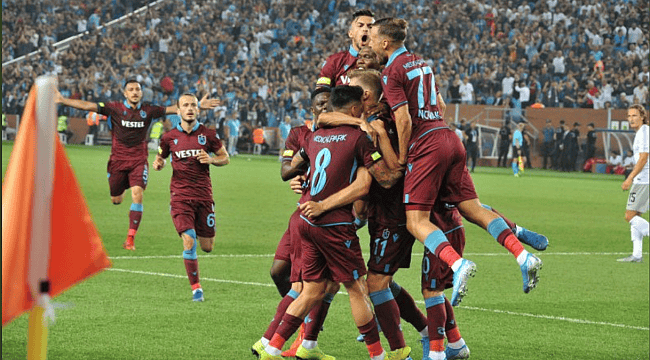 Trabzonspor Sparta Prag'ı geçti Play-Off'a yükseldi