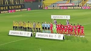 Ümraniyespor emin adımlarla ilerliyor