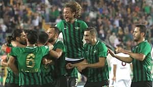 Akhisarspor Hatayspor'u eli boş gönderdi