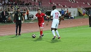 Balıkesirspor Ümraniyespor'u devirdi