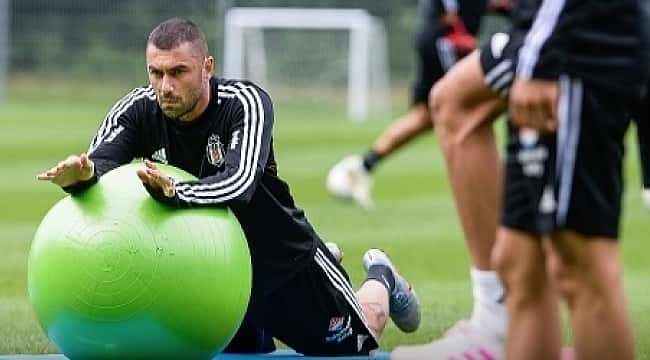 Beşiktaş'ta Burak Yılmaz'a yoğun tedavi uygulanıyor