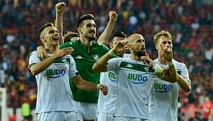 Bursaspor Eskişehirspor'u rahat geçti