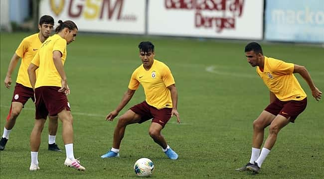 Galatasaray derbi hazırlıklarına başladı