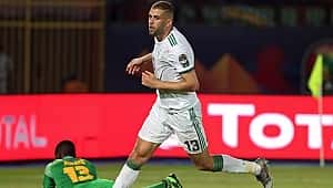 Slimani gollerine devam ediyor