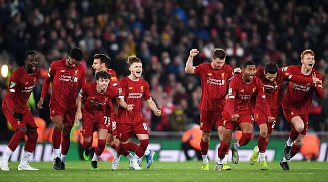 10 gollü maçta Liverpool Arsenal'i penaltılarla eledi