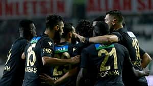 10 kişilik Konya Yeni Malatya'ya mağlup