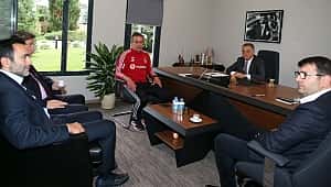 Ahmet Nur Çebi Abdullah Avcı ile bir araya geldi