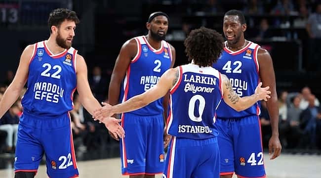 Anadolu Efes Real Madrid'i mağlup etti