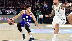 Anadolu Efes Real Madrid sınavında