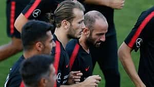 Efecan ile Abdulkadir Parmak aday kadrodan çıkarıldı