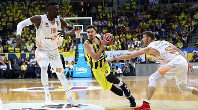 Fenerbahçe Beko'yu De Colo sırtladı