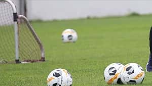 Futbolcularına tokat atan antrenöre ceza